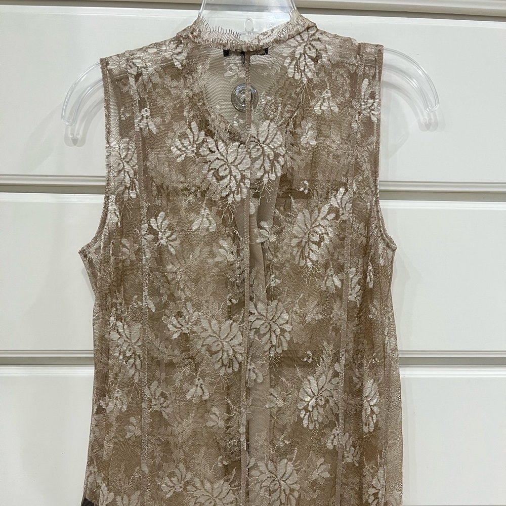 Lafayette lace blouse